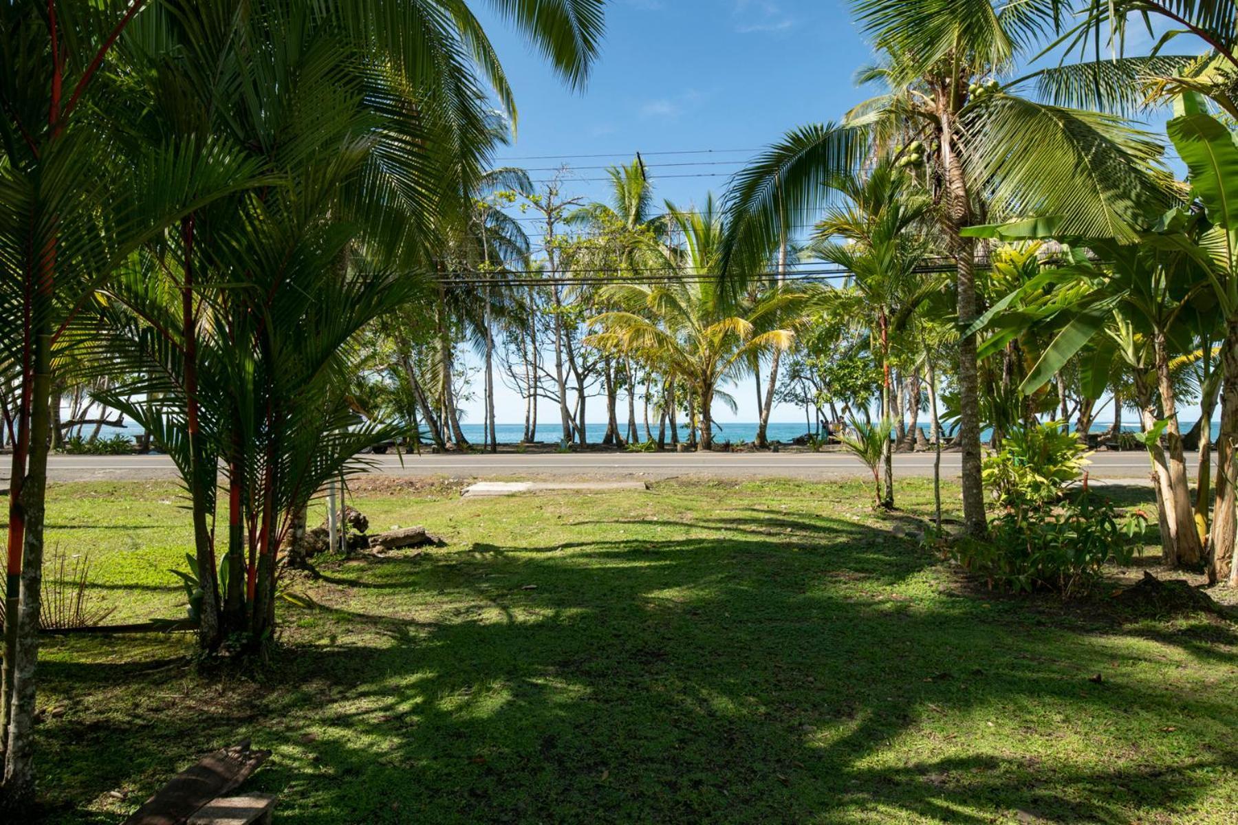 Casa Blanca Beachfront House With Shared Pool Access Pangea Lodge マンサニージョ エクステリア 写真